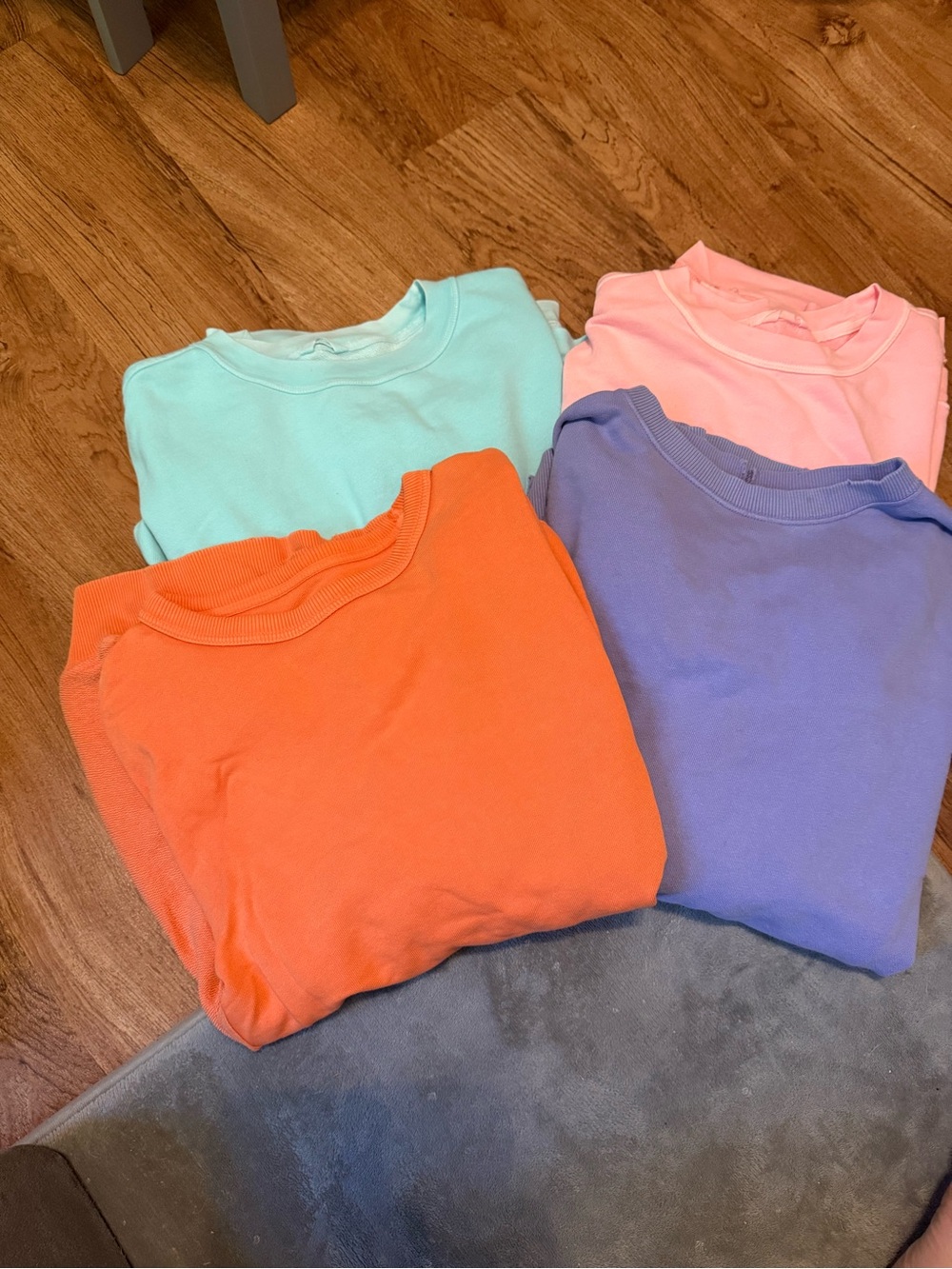 Aerie sweatshirt bundle